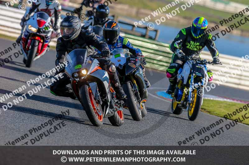 PJM Wedding Photography;enduro digital images;event digital images;eventdigitalimages;mallory park;mallory park photographs;mallory park trackday;mallory park trackday photographs;no limits trackdays;peter wileman photography;racing digital images;trackday digital images;trackday photos